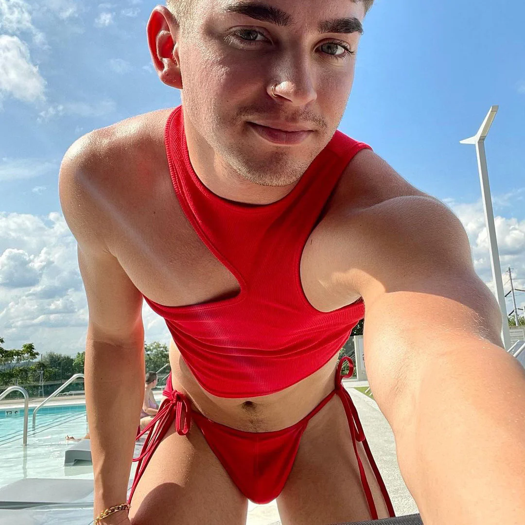 SIDE TIE BIKINI in RED - Image 4